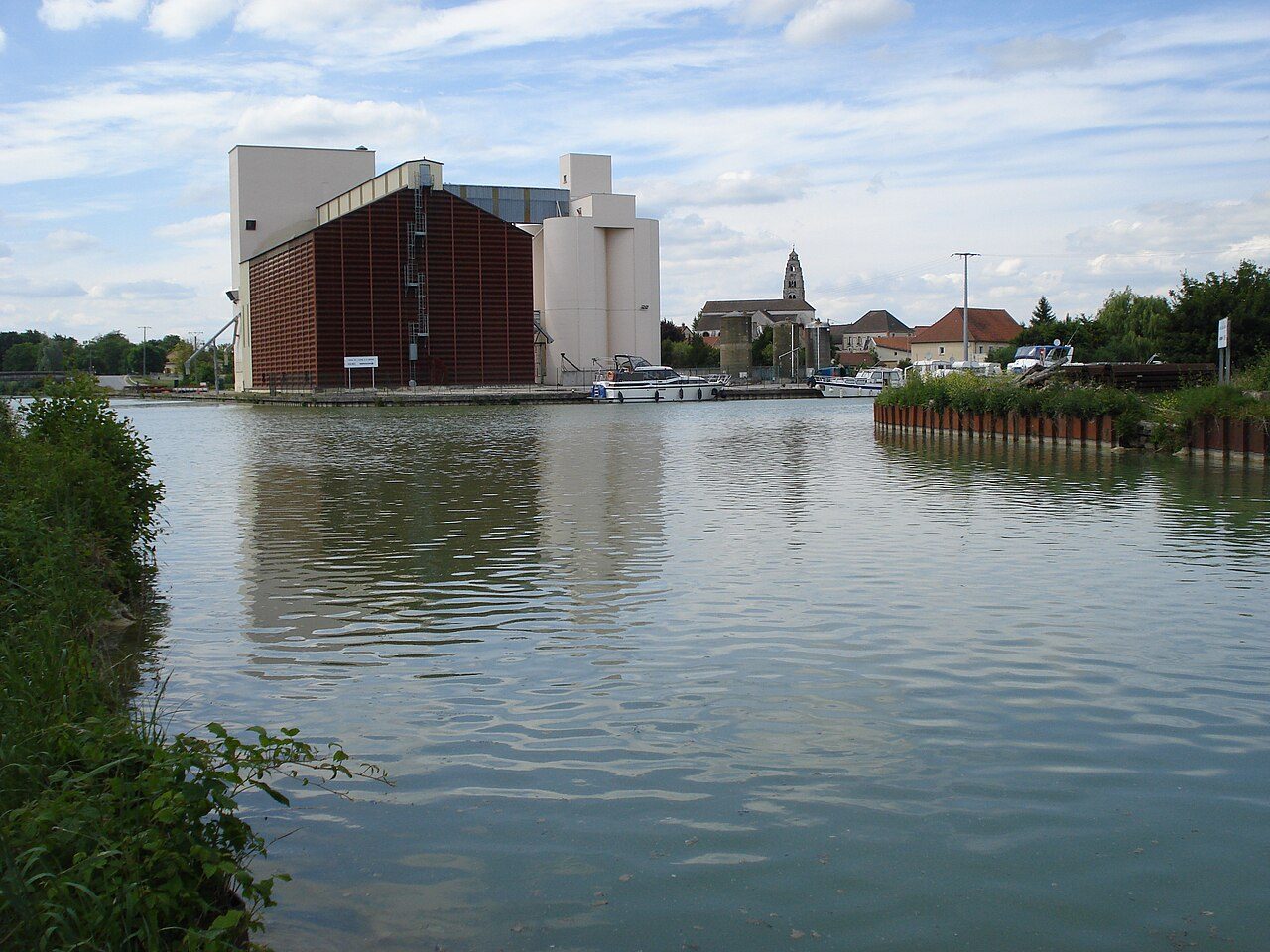 Halte Nautique de Condé-sur-Marne à Condé-sur-Marne