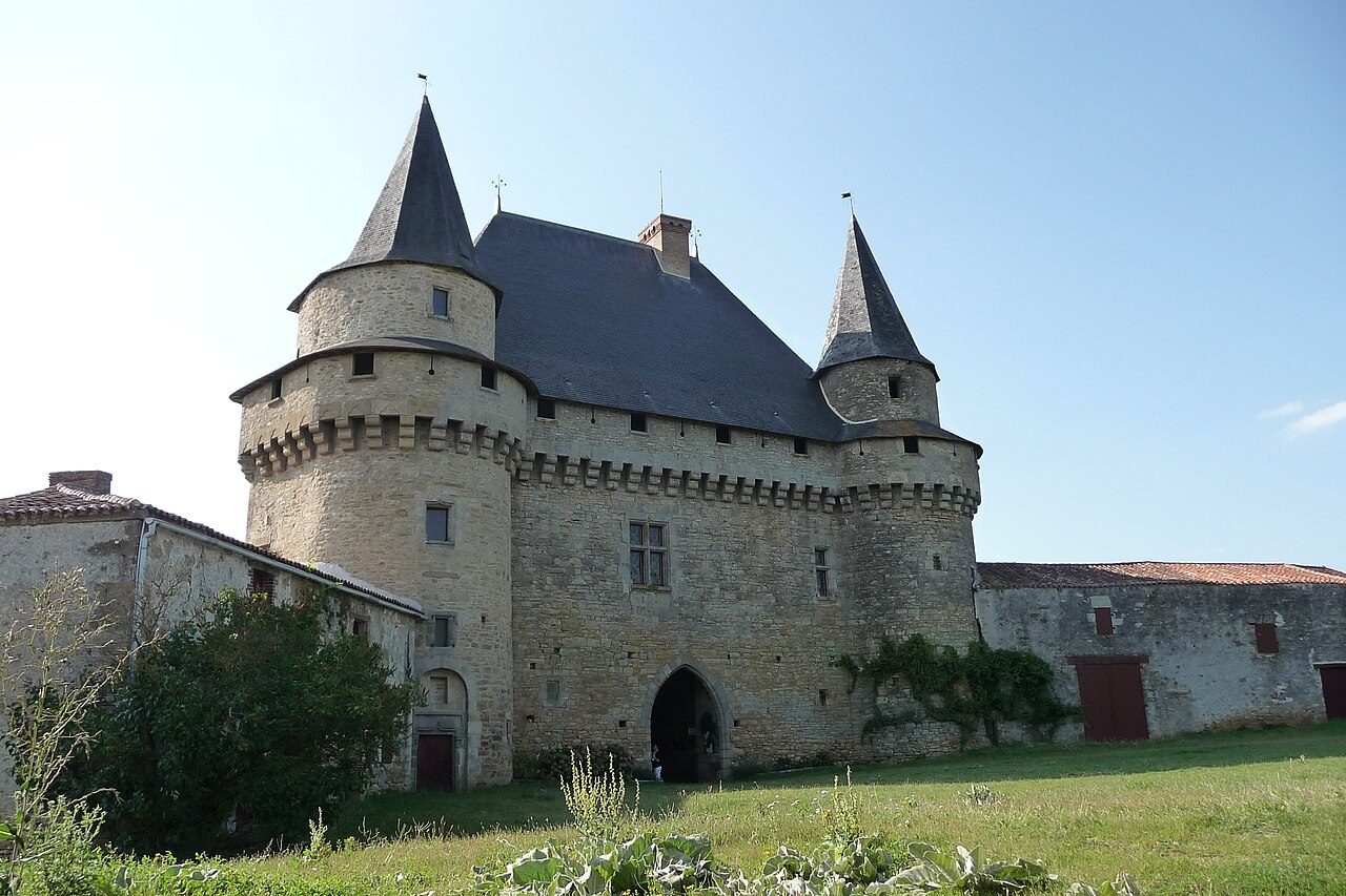 Le Château de Sigournais à Sigournais
