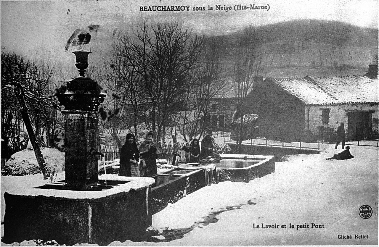 LAVOIR DE BEAUCHARMOY