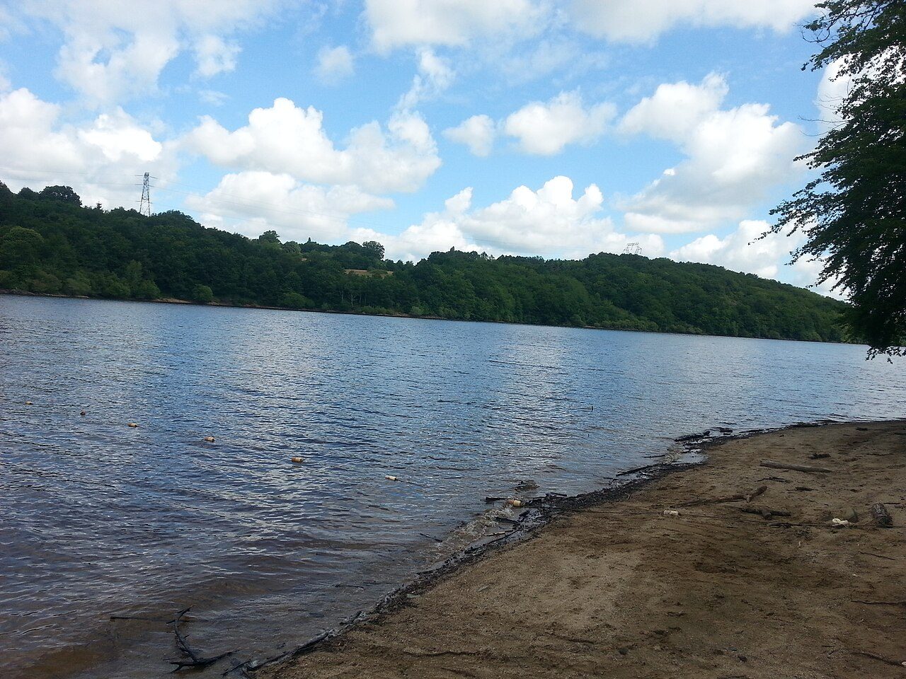 Plage de Bonnu à Cuzion