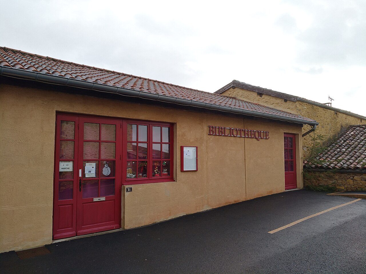 Bibliothèque à Val d'Oingt