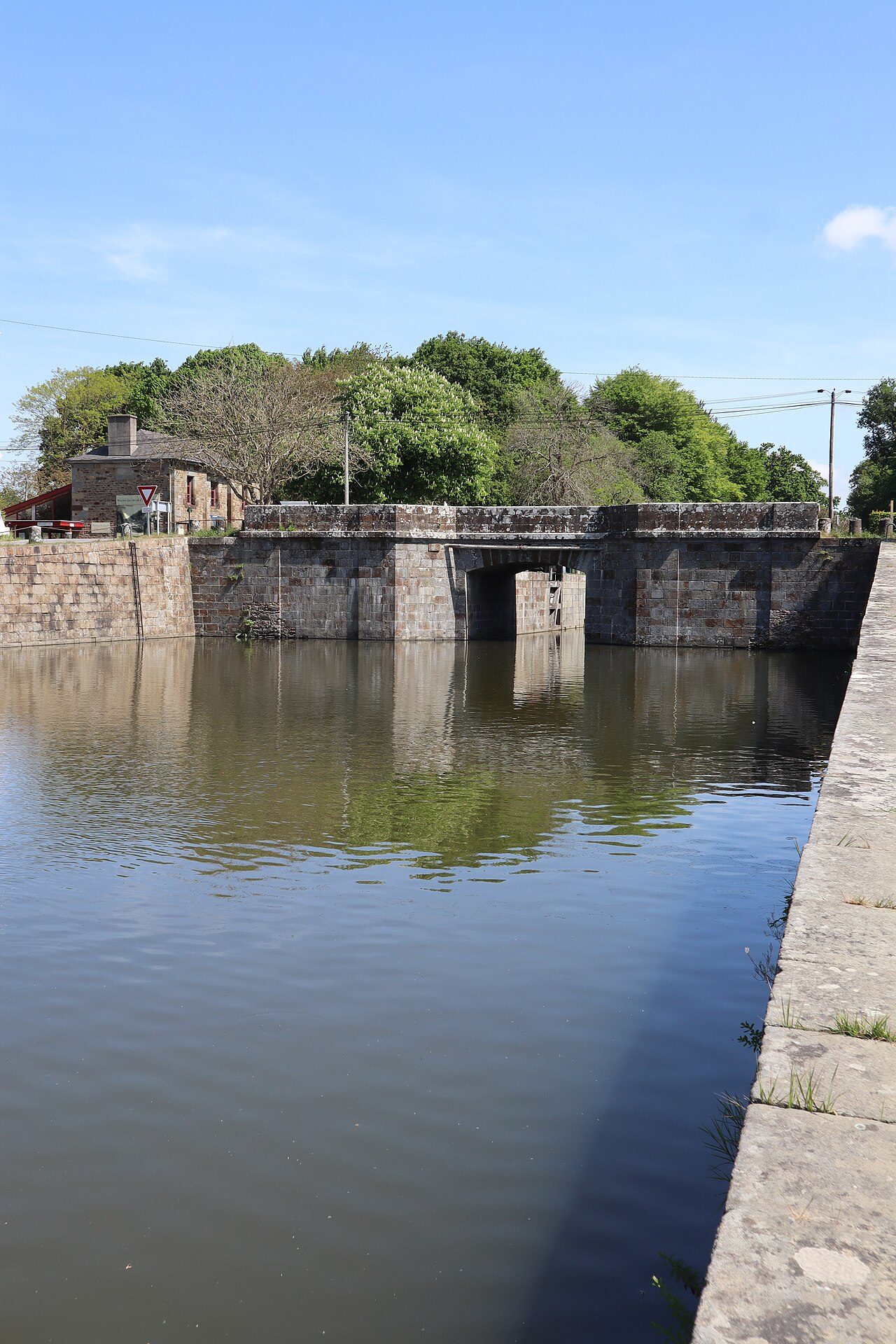 Le Canal d'Ille-et-Rance à Hédé-Bazouges