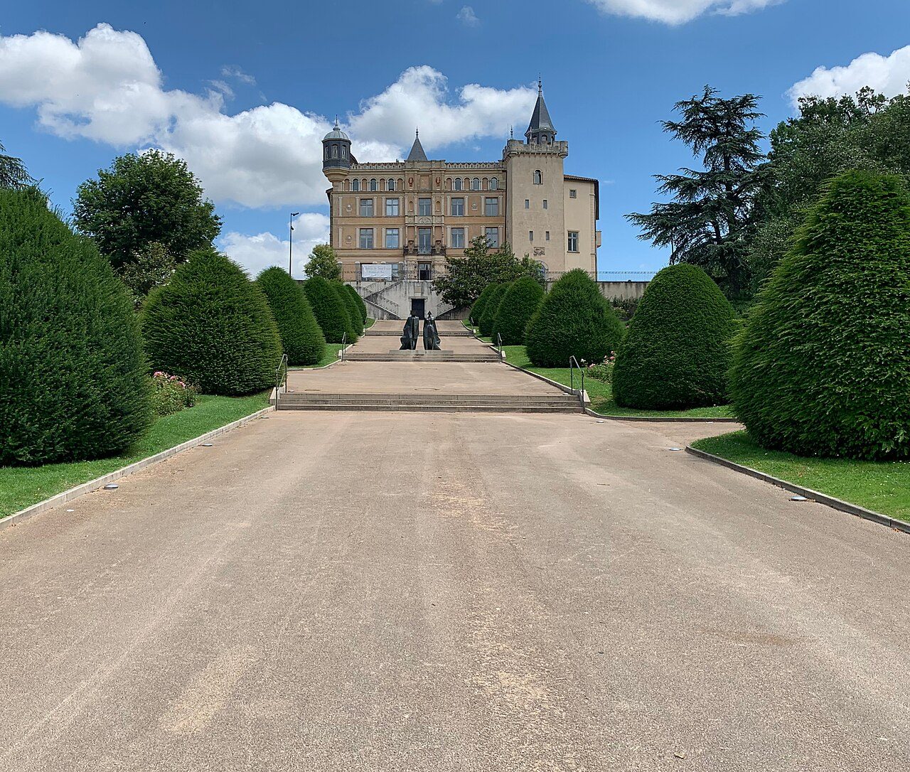 Parc du Château de Saint Priest à Saint-Priest