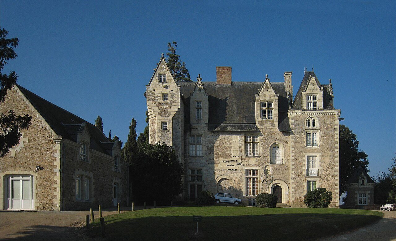 Château - Musée de Villevêque à Rives-du-Loir-en-Anjou