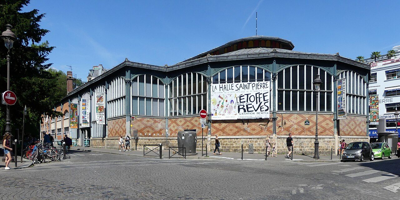 La Halle Saint-Pierre à Paris