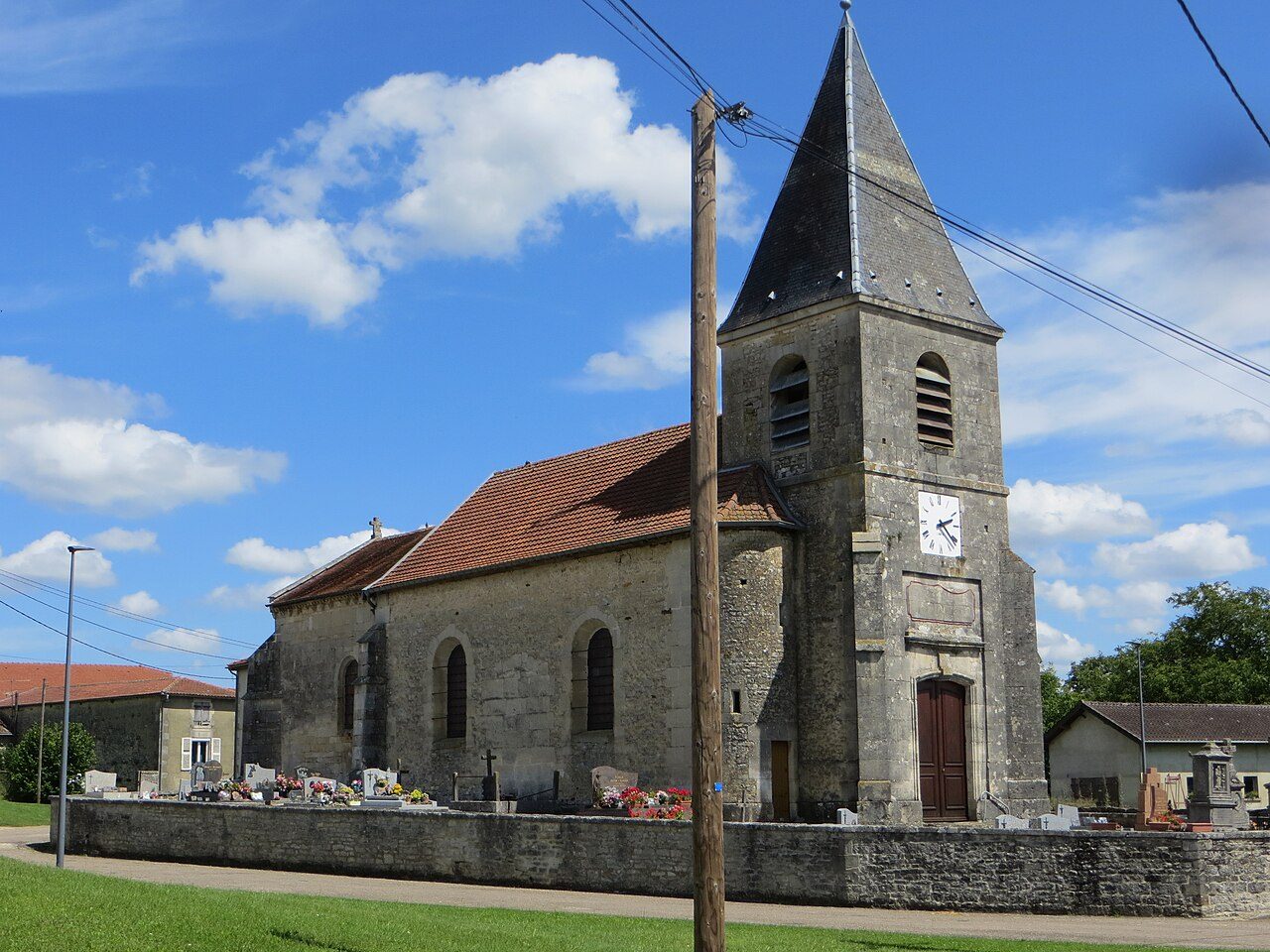 FONTAINE D'AUNOT DE SOMMANCOURT