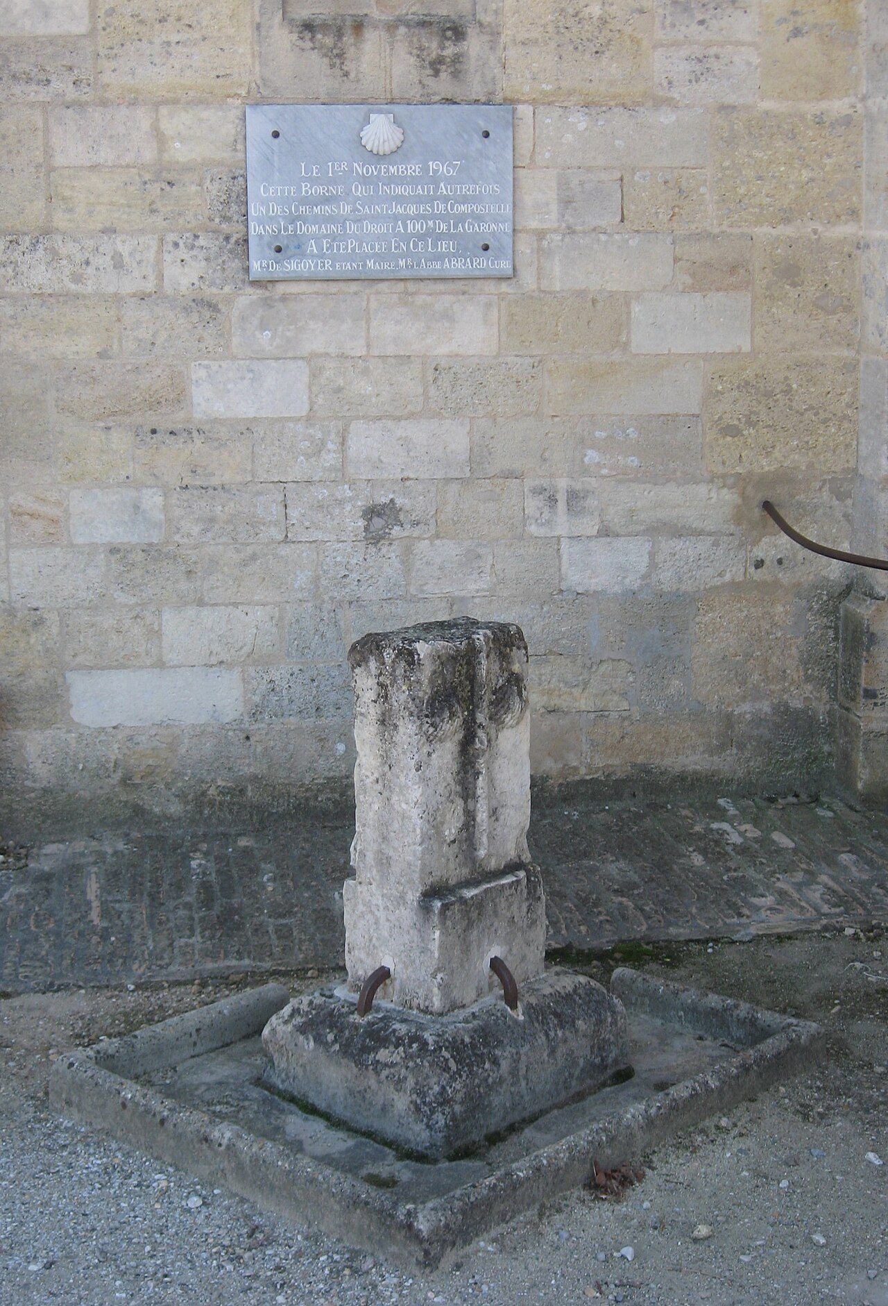 Borne de Saint Jacques à Cadaujac