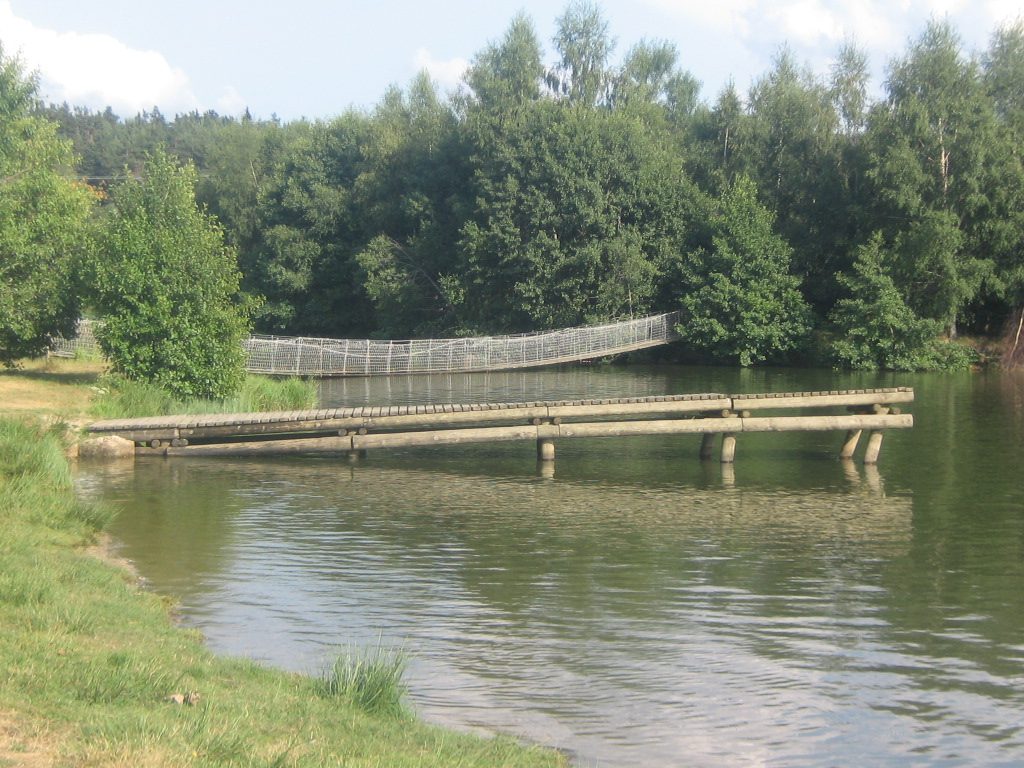 LAC DE GANIVET à Lachamp-Ribennes