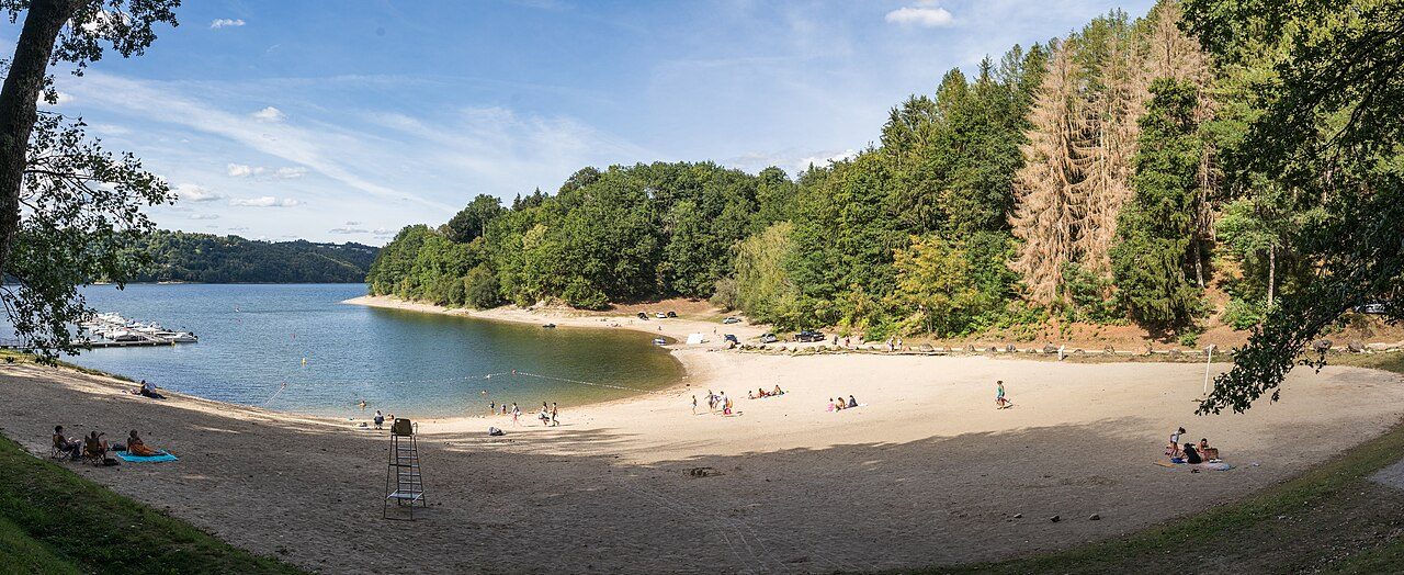 Plage de la Siauve à Lanobre
