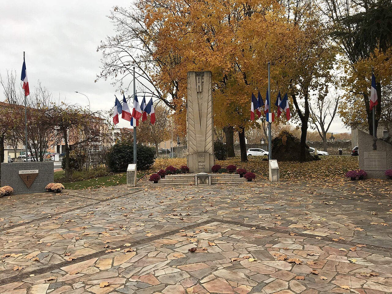 Square Léon Blum à Villefranche-sur-Saône