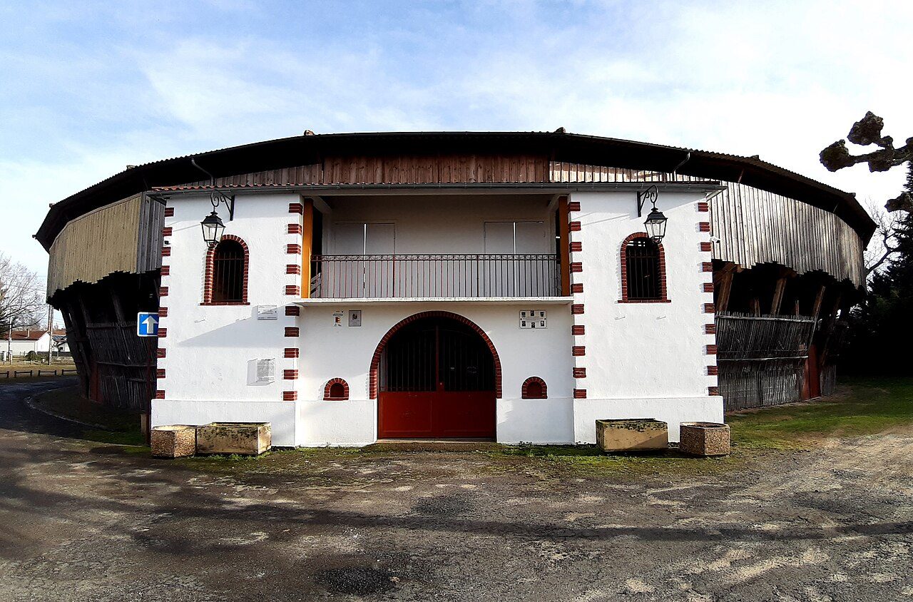 Arènes de Roquefort à Roquefort