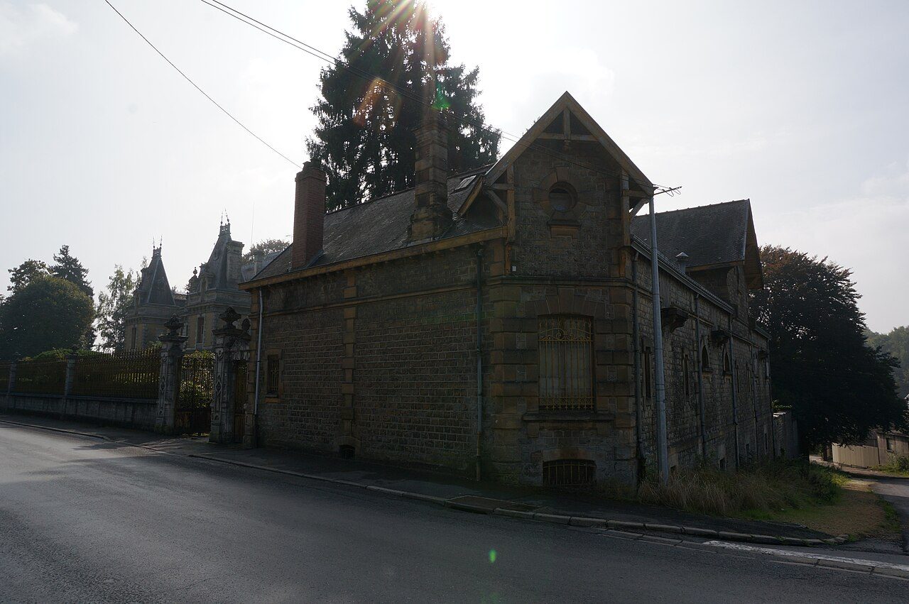Château Camion à Vivier-au-Court
