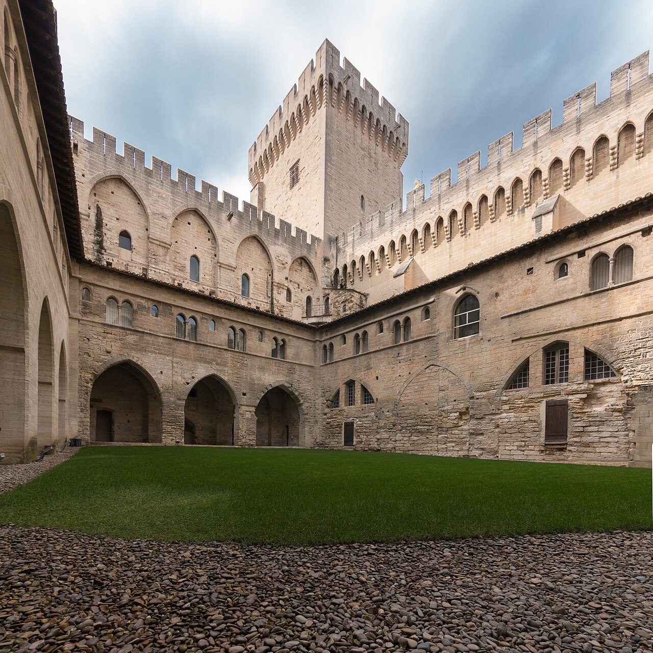 Le Palais raconté aux petits et aux grands à Avignon