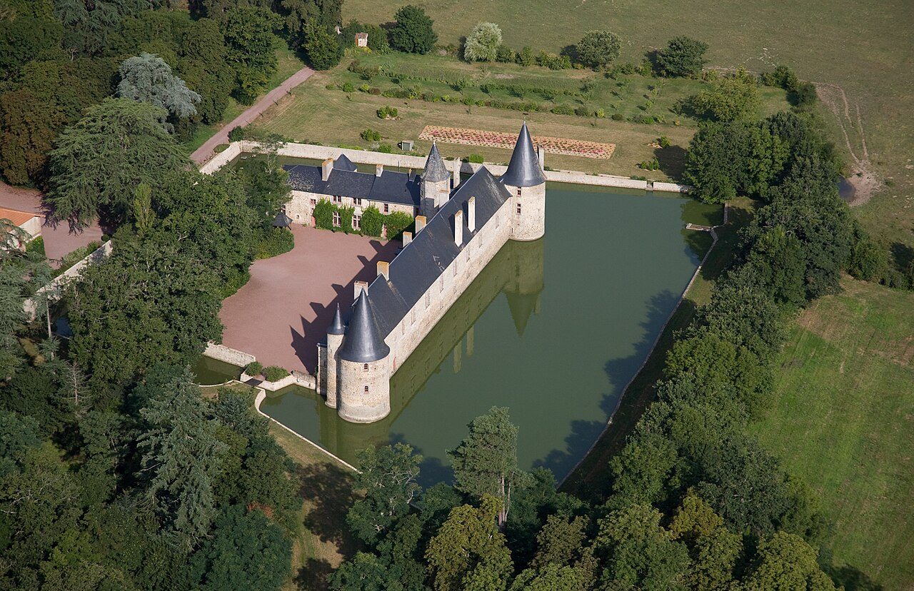 Château de Maisontiers à Maisontiers