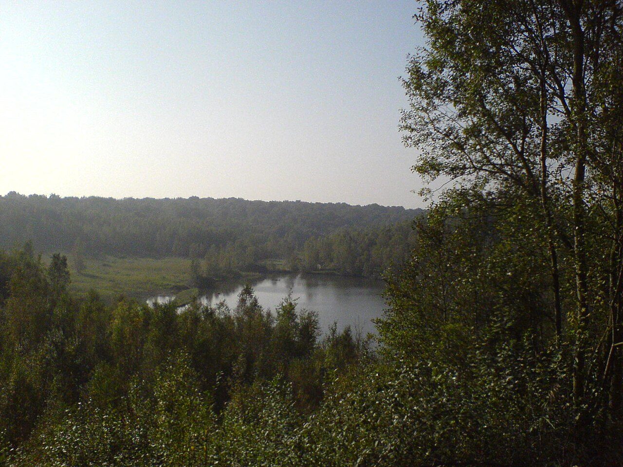 Le lac bleu à Watten