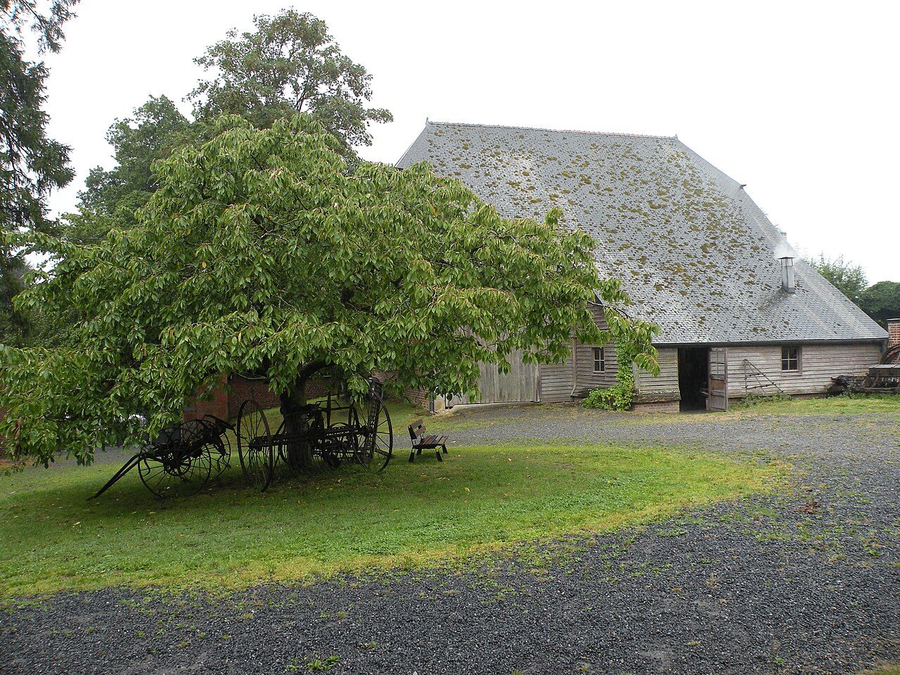 Maison du bocage & Jardin botanique à Sains-du-Nord