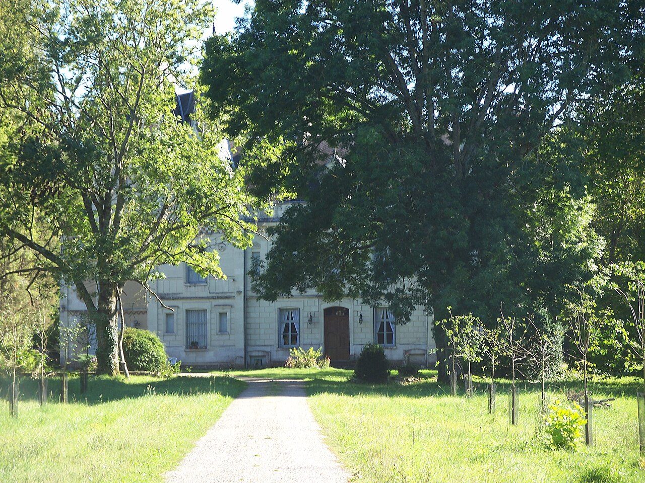 Château de Monthoiron à Monthoiron