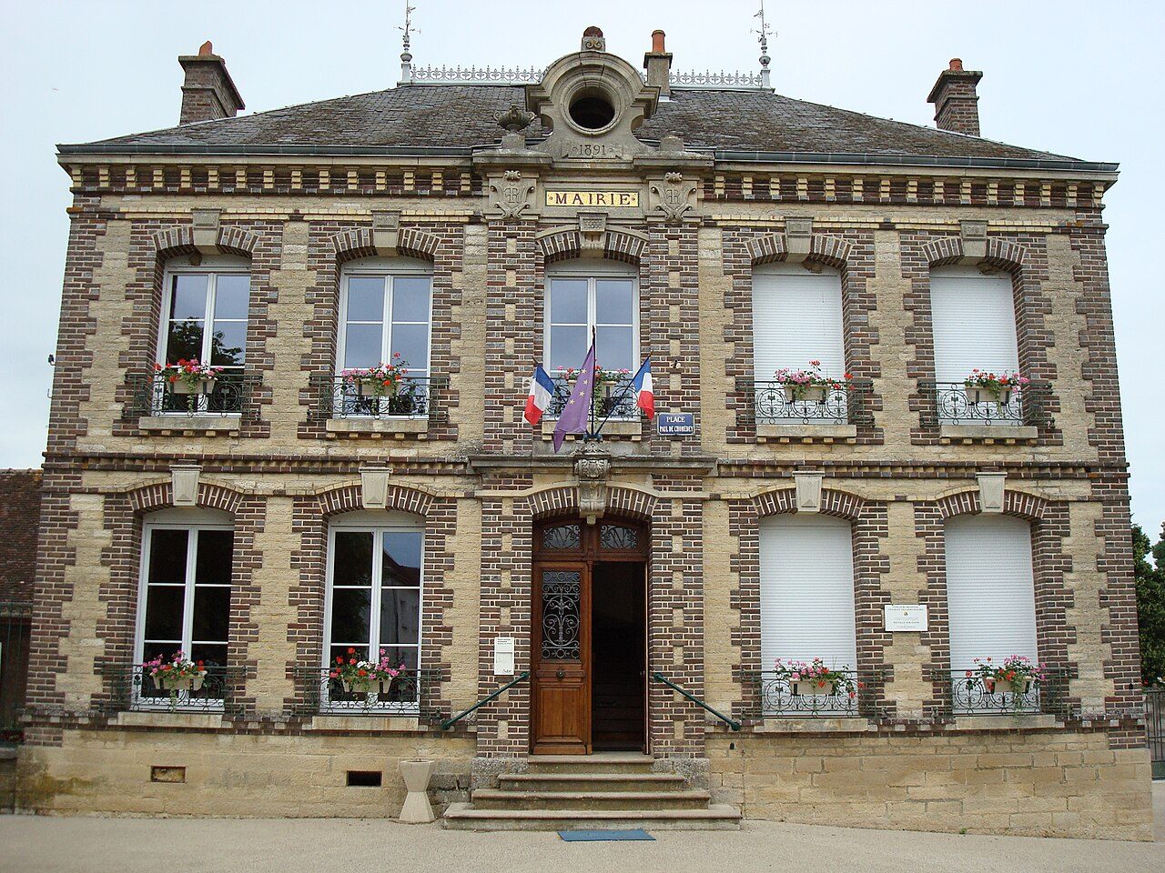 Château de Neuville-sur-Vanne