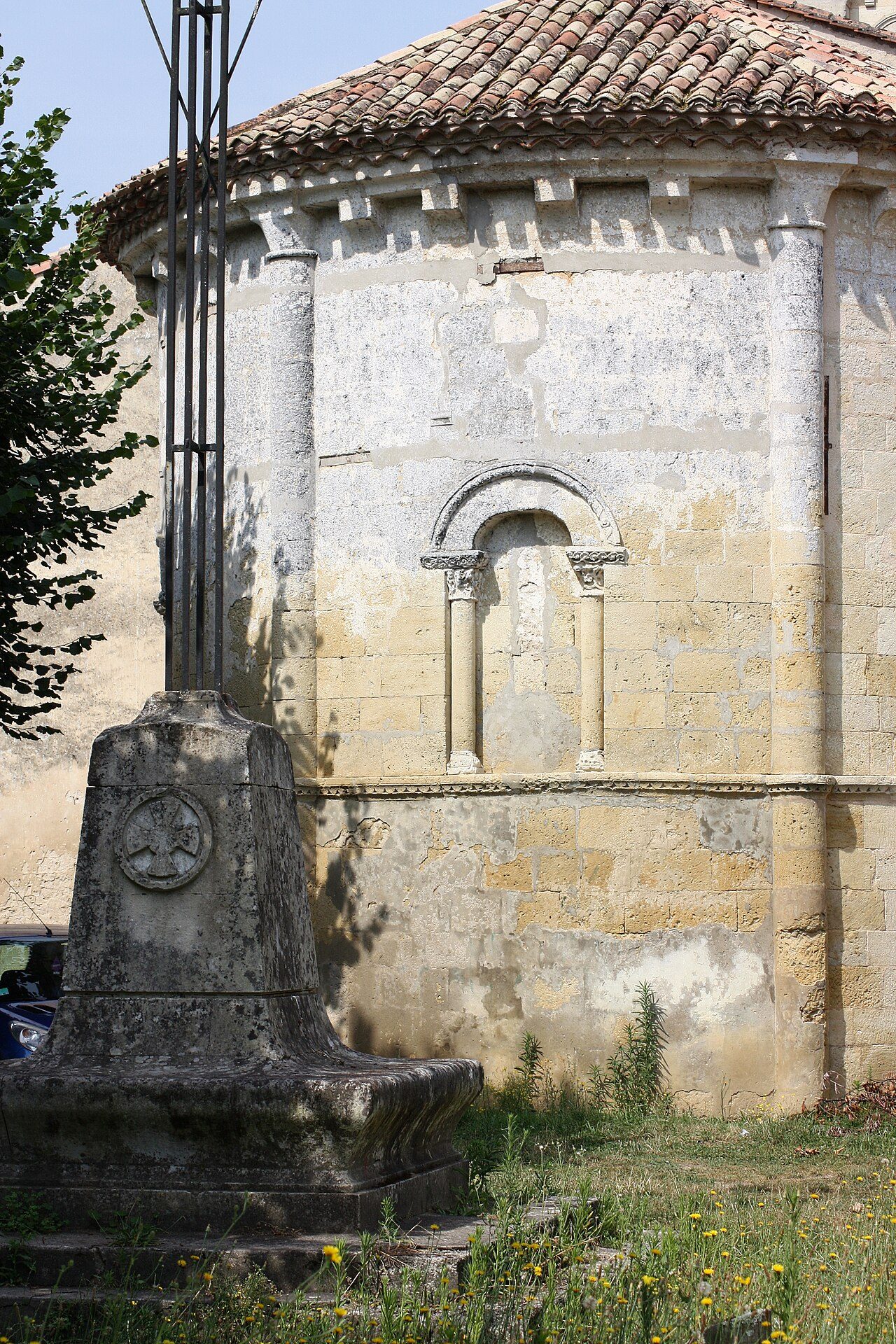 Eglise Saint-Hilaire de Paillet à Paillet