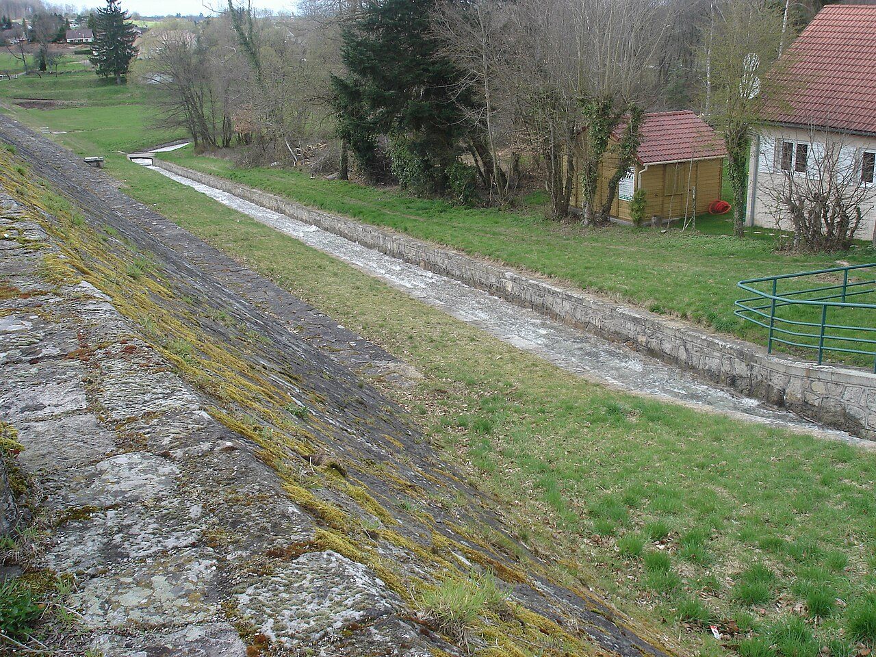 Lac de Bouzey à Sanchey