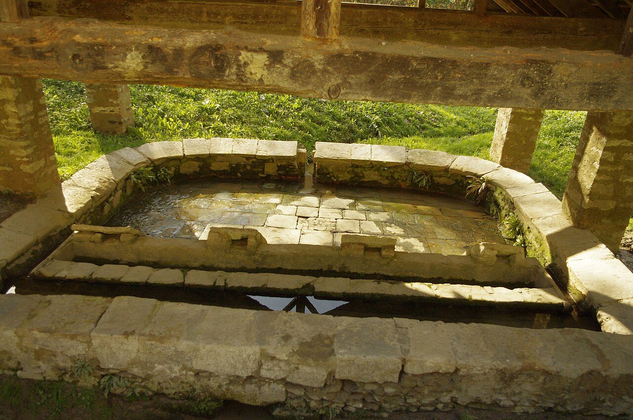 Lavoir à Sorde-l'Abbaye