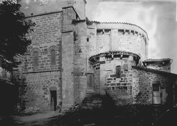 Médiathèque à Saint-Dier-d'Auvergne