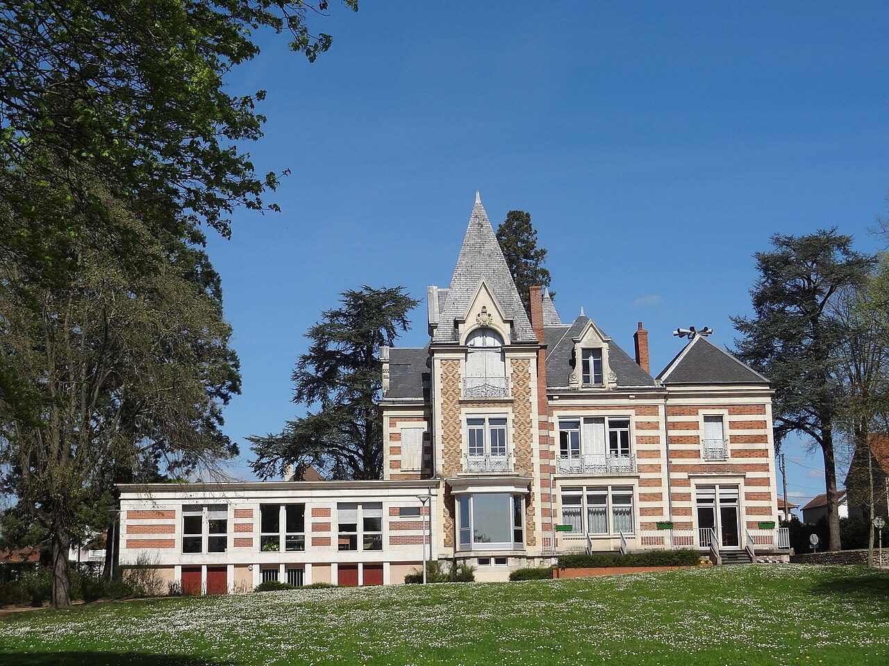 Parc des Épigeards à Saint-Germain-des-Fossés