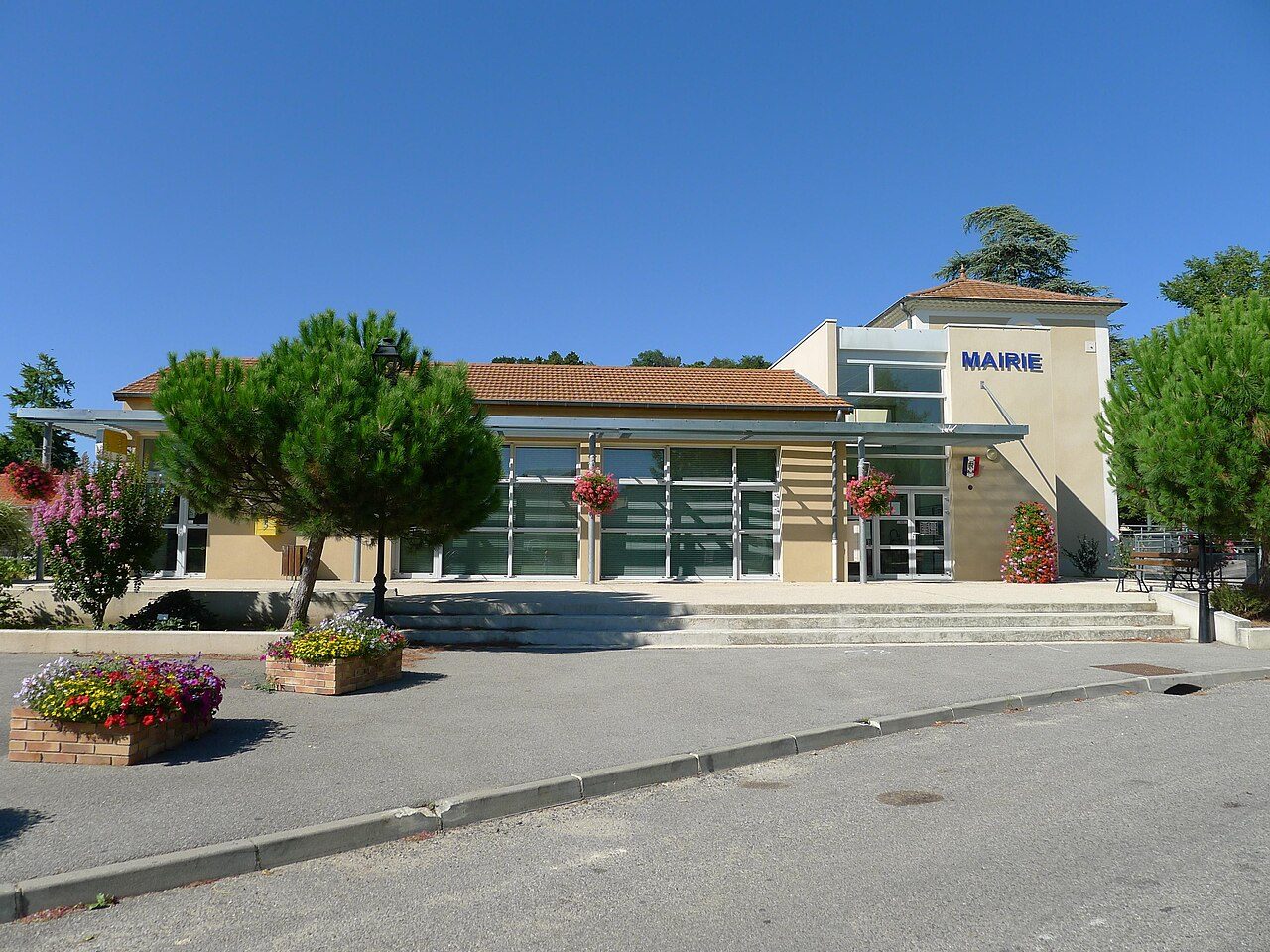 Bibliothèque de Montvendre