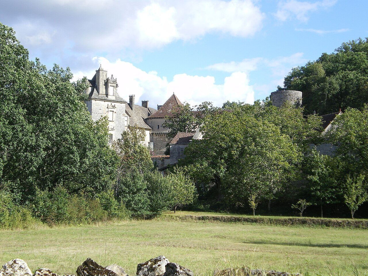 Château de Cénevières à Cénevières