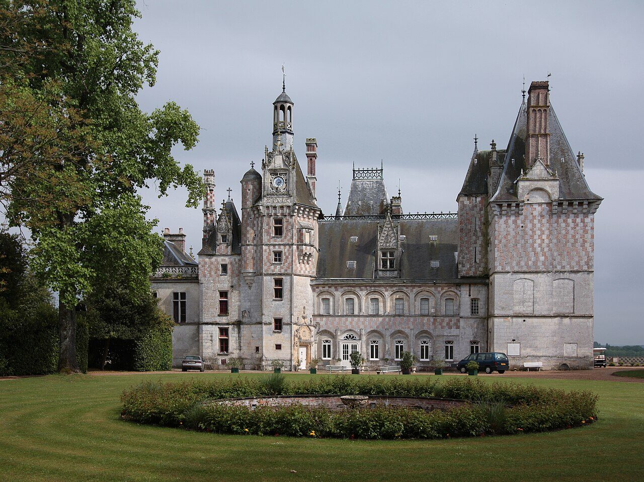 Château de Montigny-le-Gannelon à Cloyes-les-Trois-Rivières