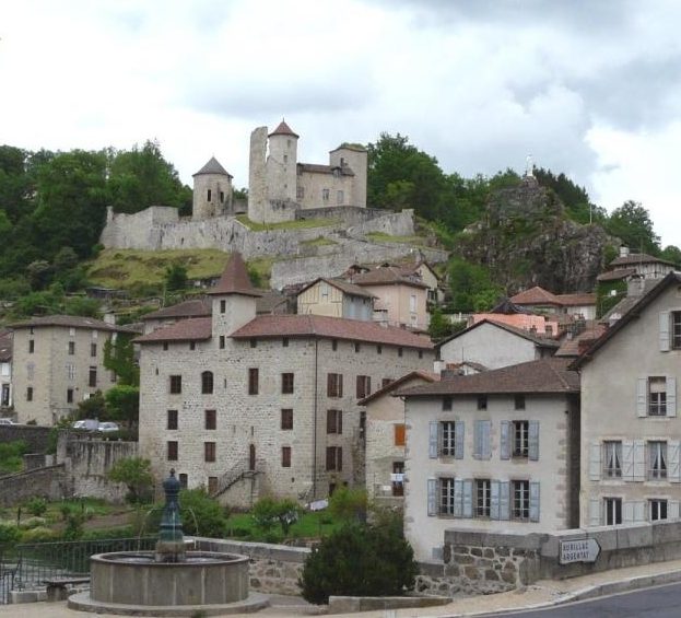Château de Montal à Laroquebrou
