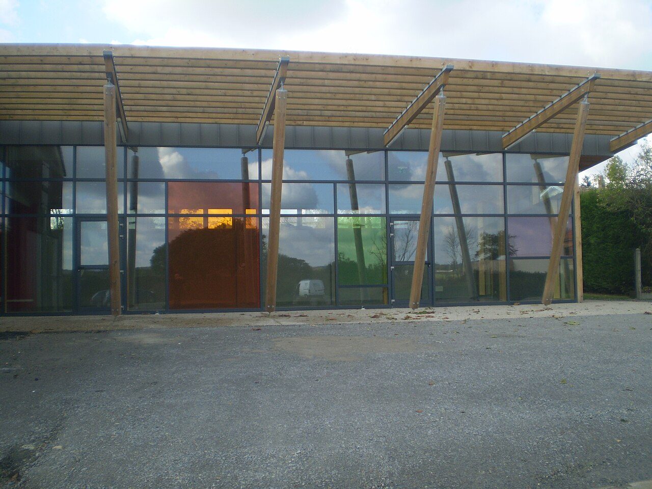 Médiathèque à Pompaire