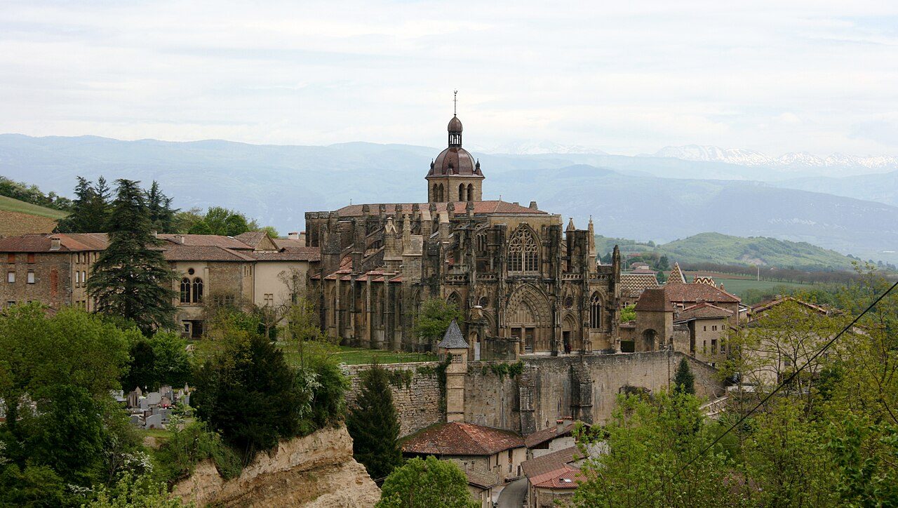 Cité médiévale de Saint-Antoine-l'Abbaye