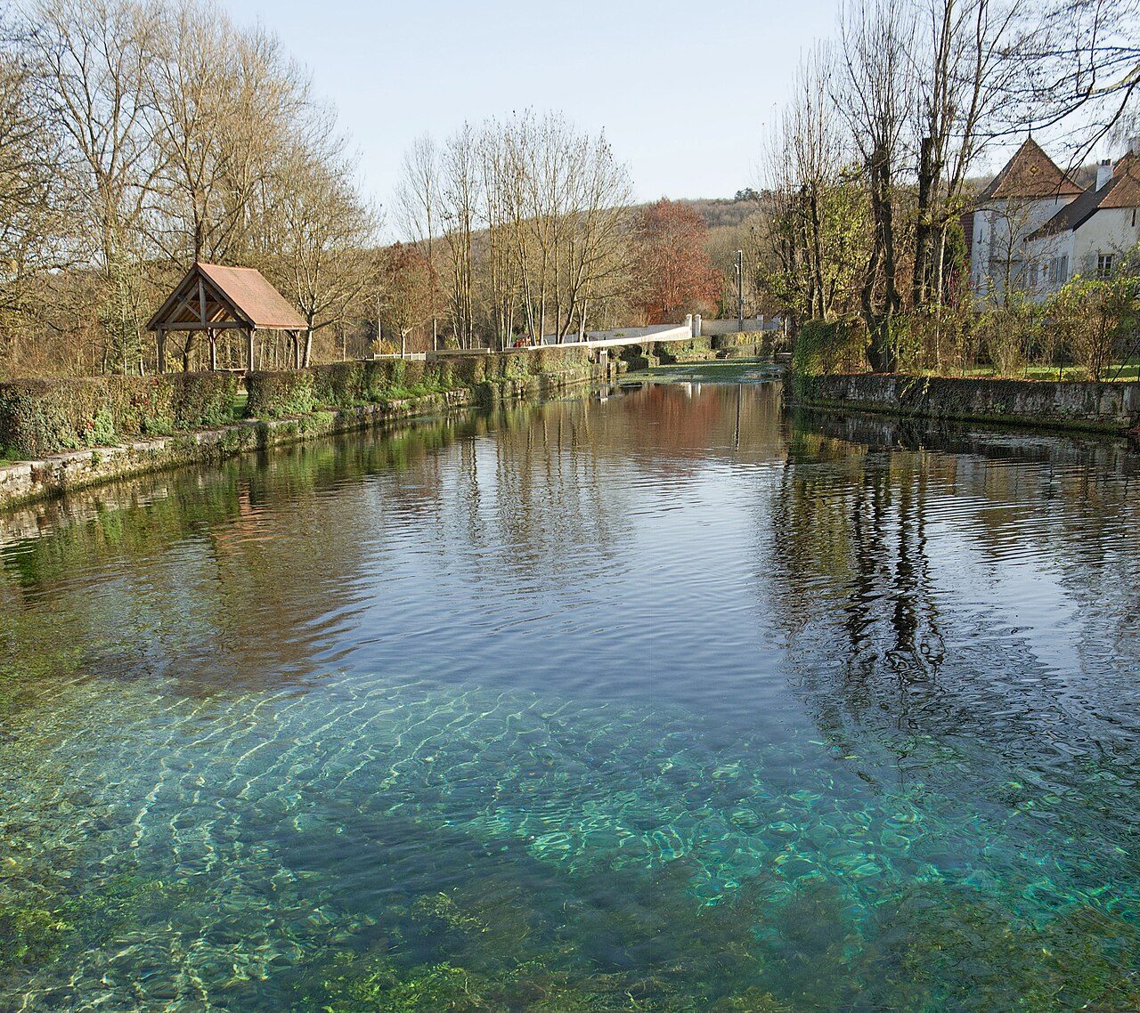 Site du Creux-Bleu et son lavoir