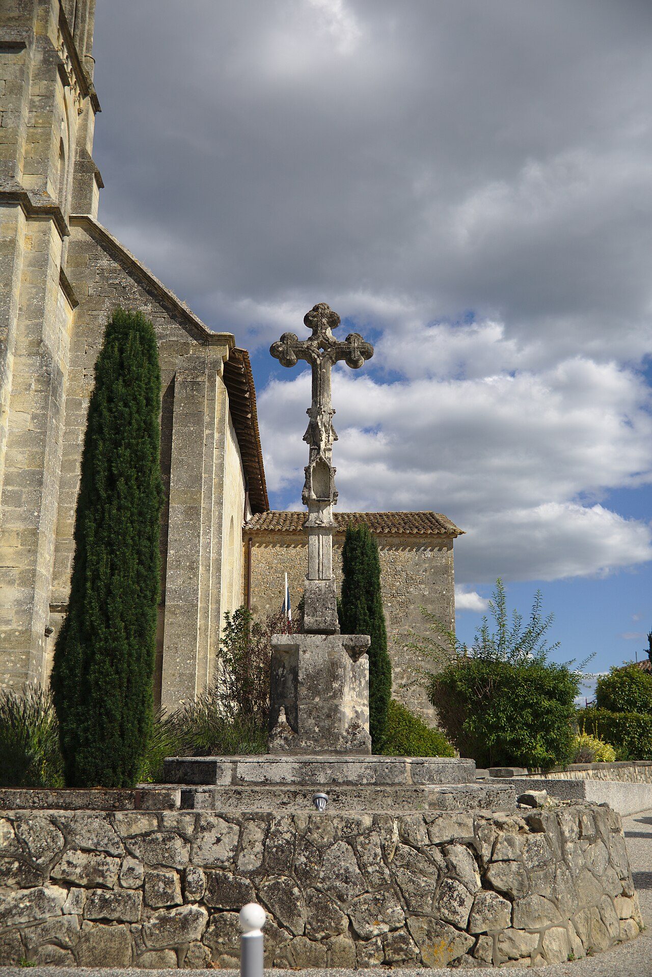 Croix du cimetière de Sadirac à Sadirac