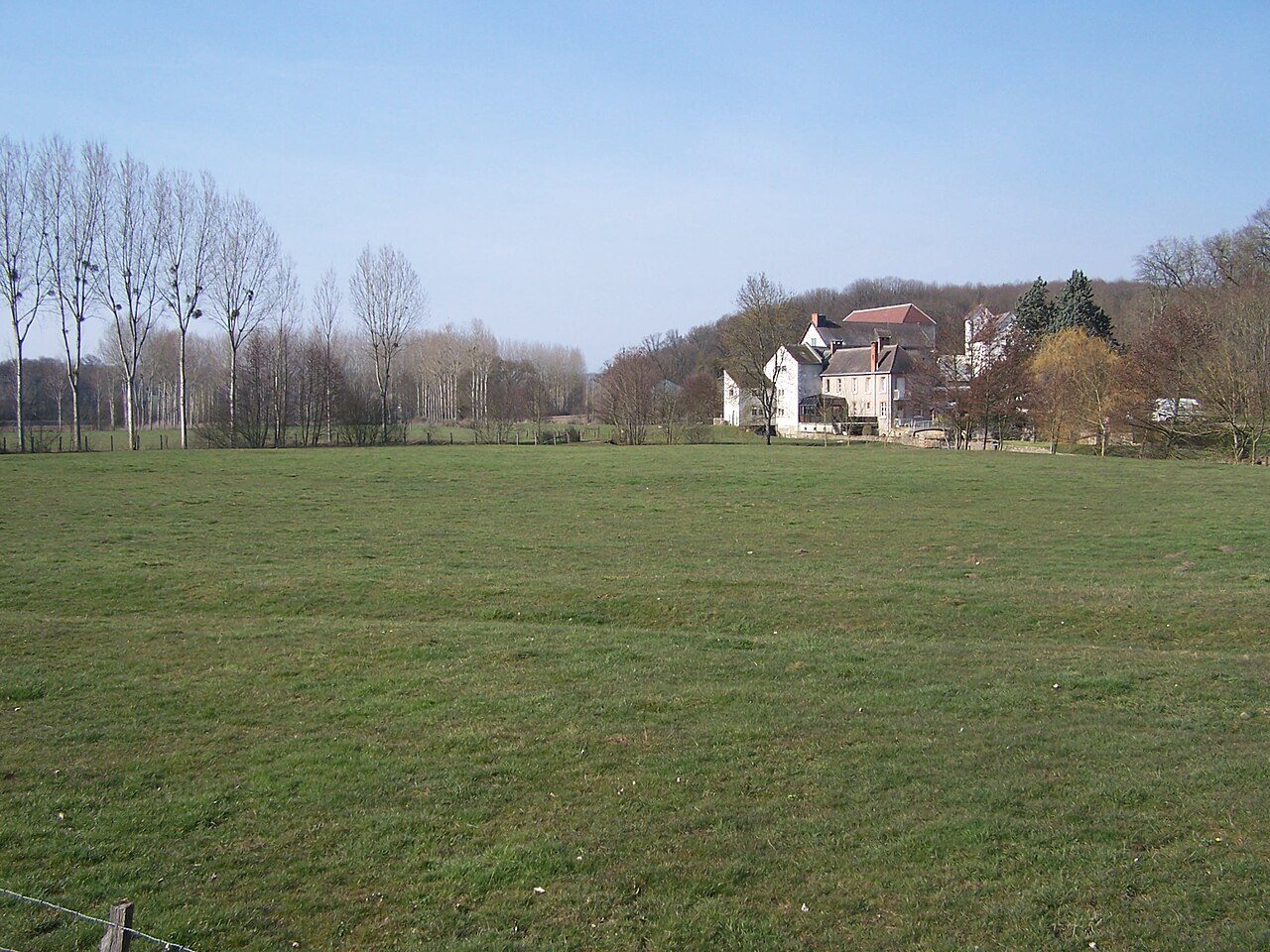 Le Moulin