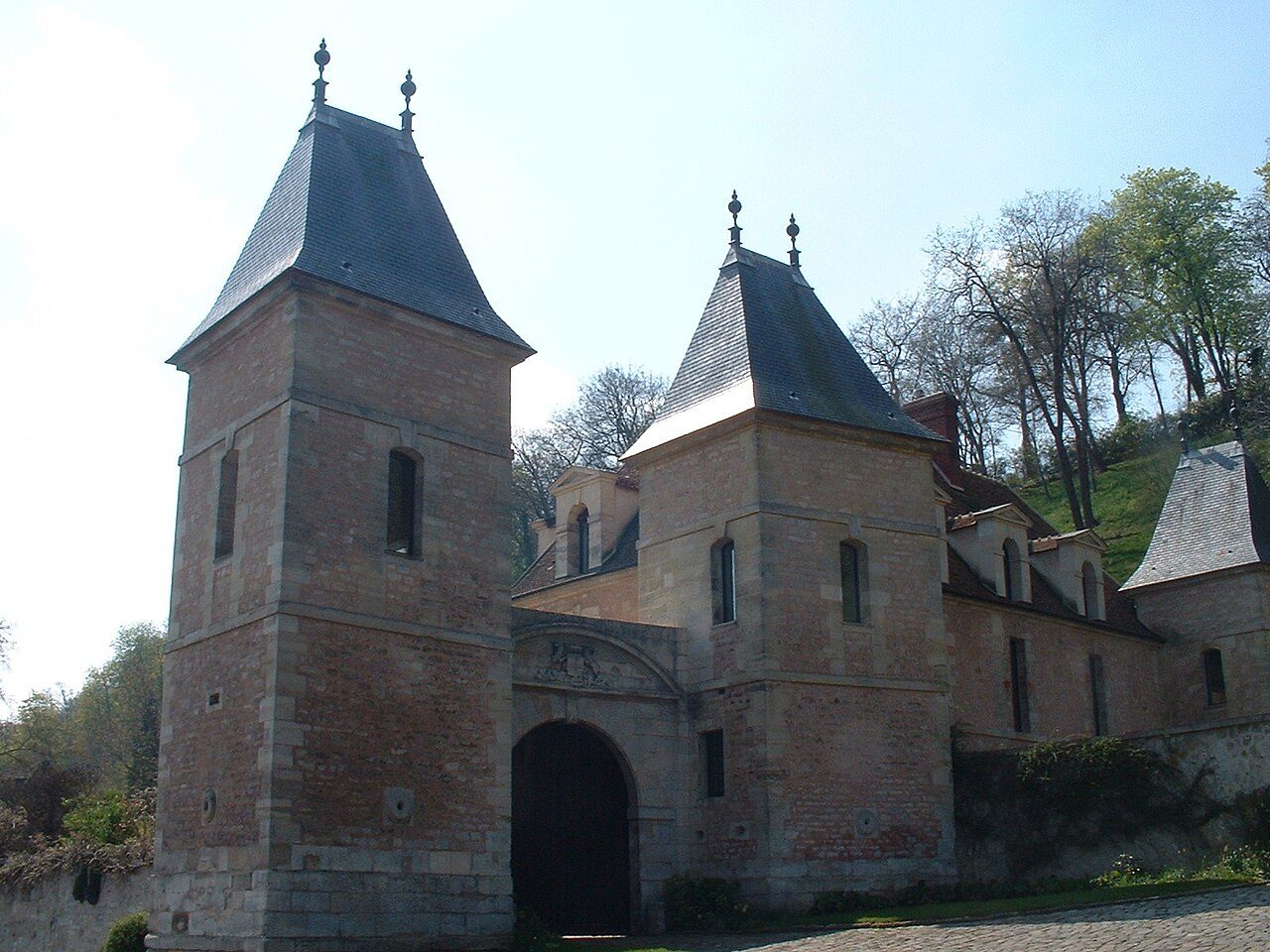 Château de Médan à Médan