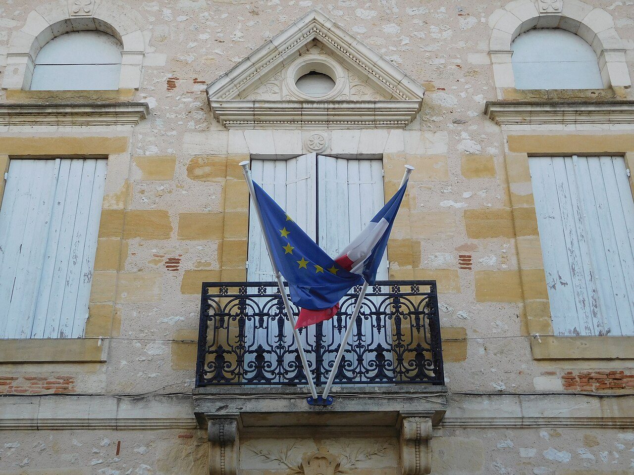 Mairie d'Eynesse à Eynesse