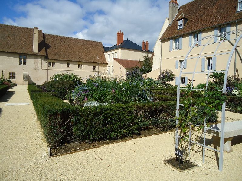 Musée de la Faïence et des Beaux-Arts