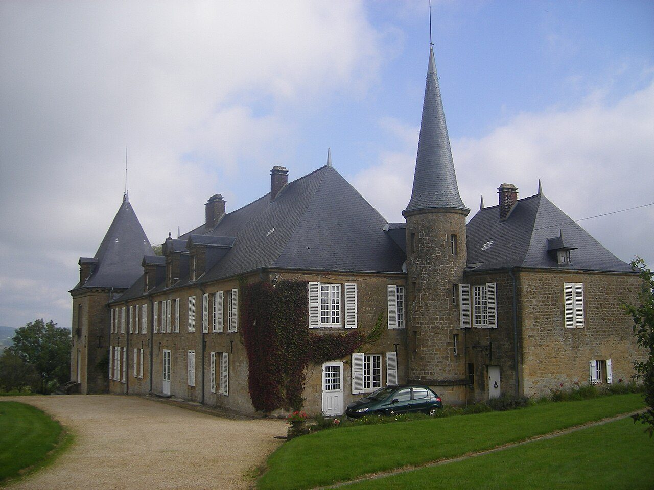 Château d'Hardoncelle à Remilly-les-Pothées