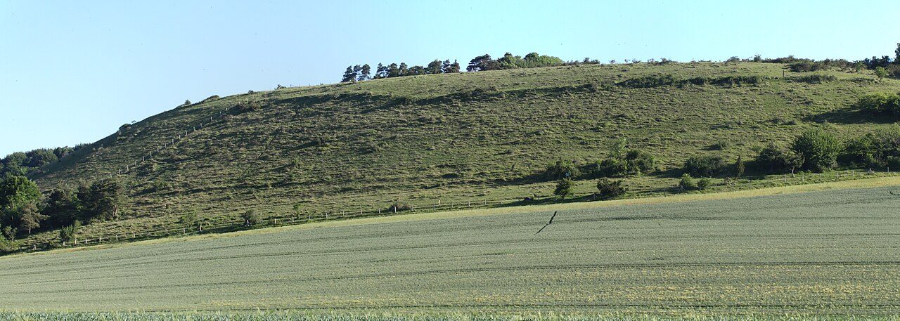 Les monts d'Eraines - Réserve Naturelle Nationale du Côteau de Mesnil-Soleil