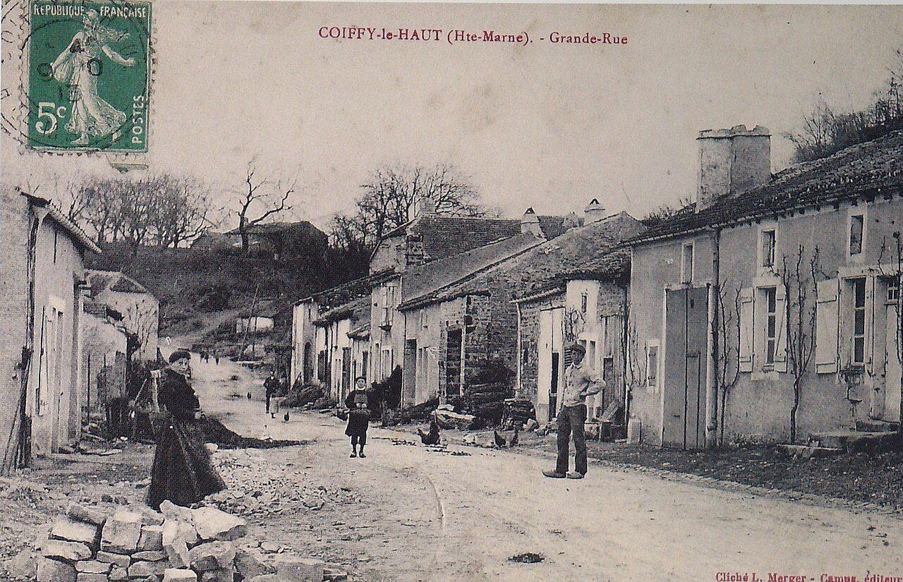 Lavoir de Coiffy-le-Haut (1)