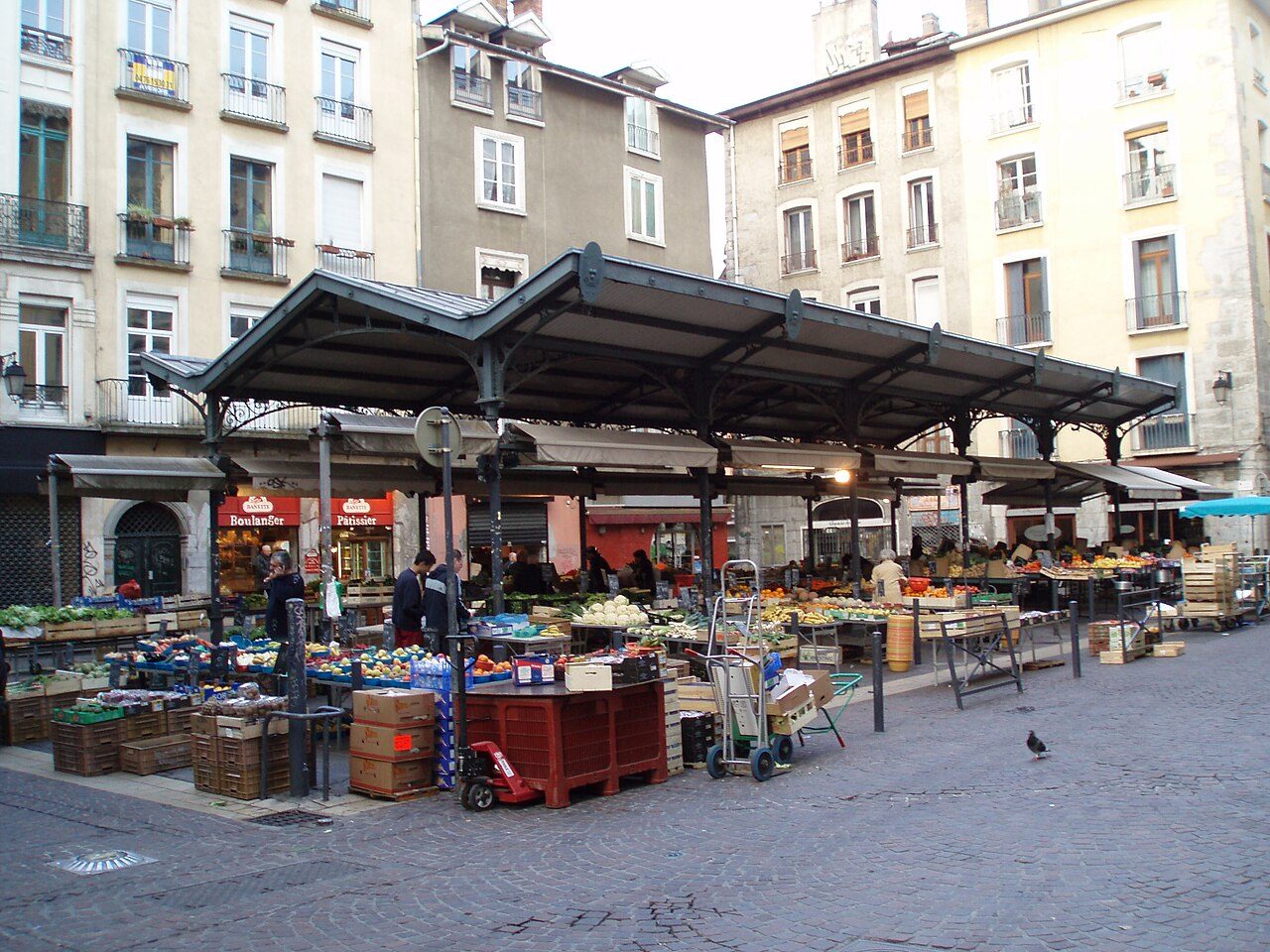 Place aux Herbes à Grenoble