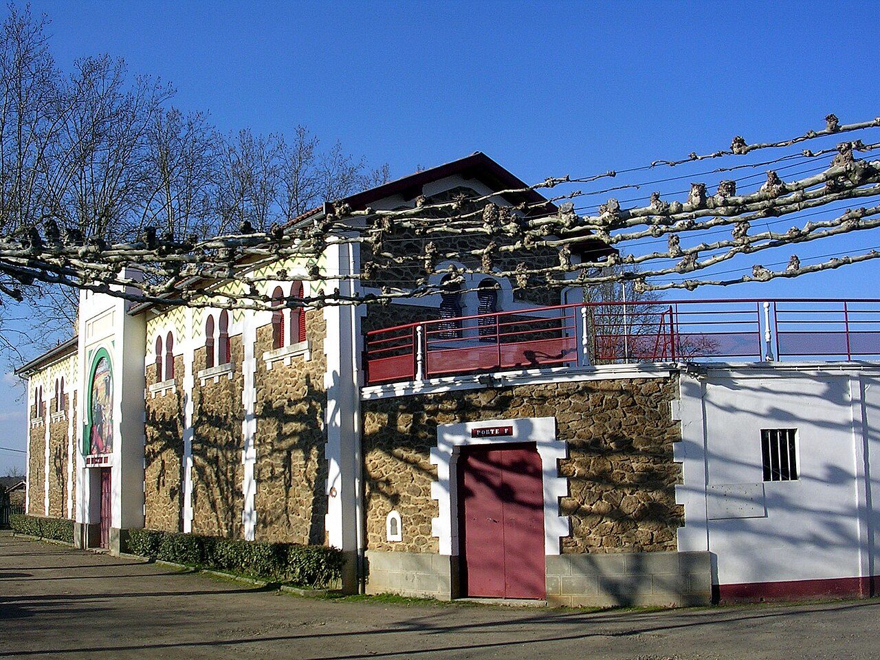 Arènes de Villeneuve de Marsan à Villeneuve-de-Marsan