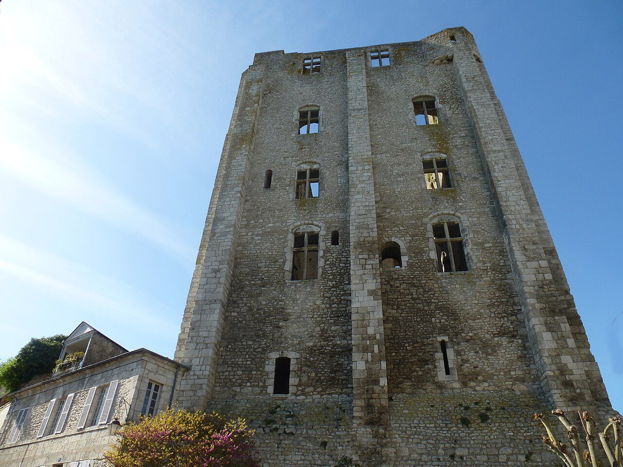 Tour César