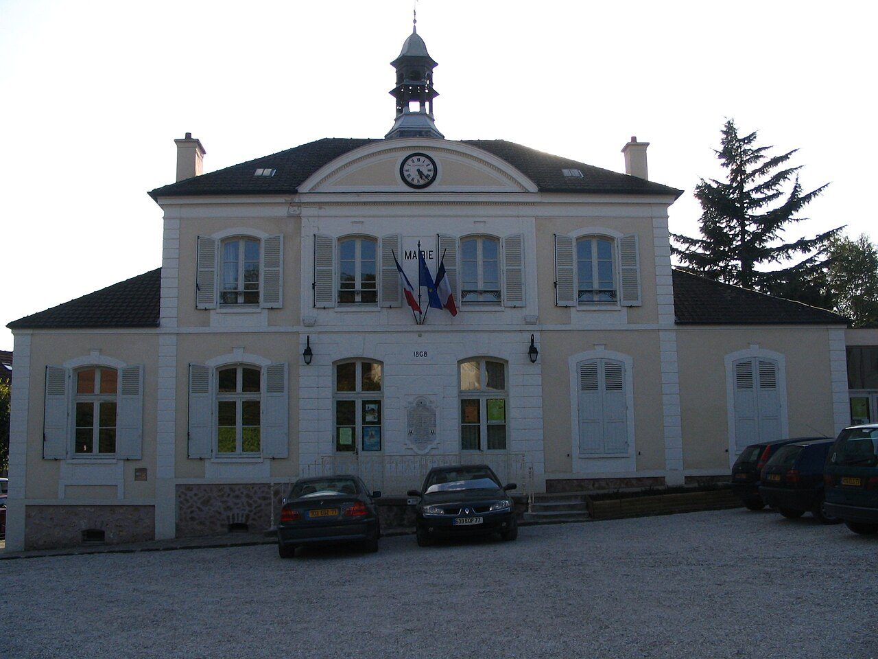 Gouvernes à Gouvernes