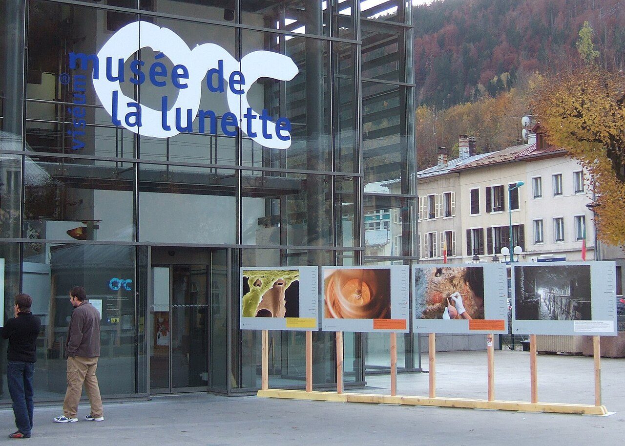 Musée de la Lunette à Hauts de Bienne
